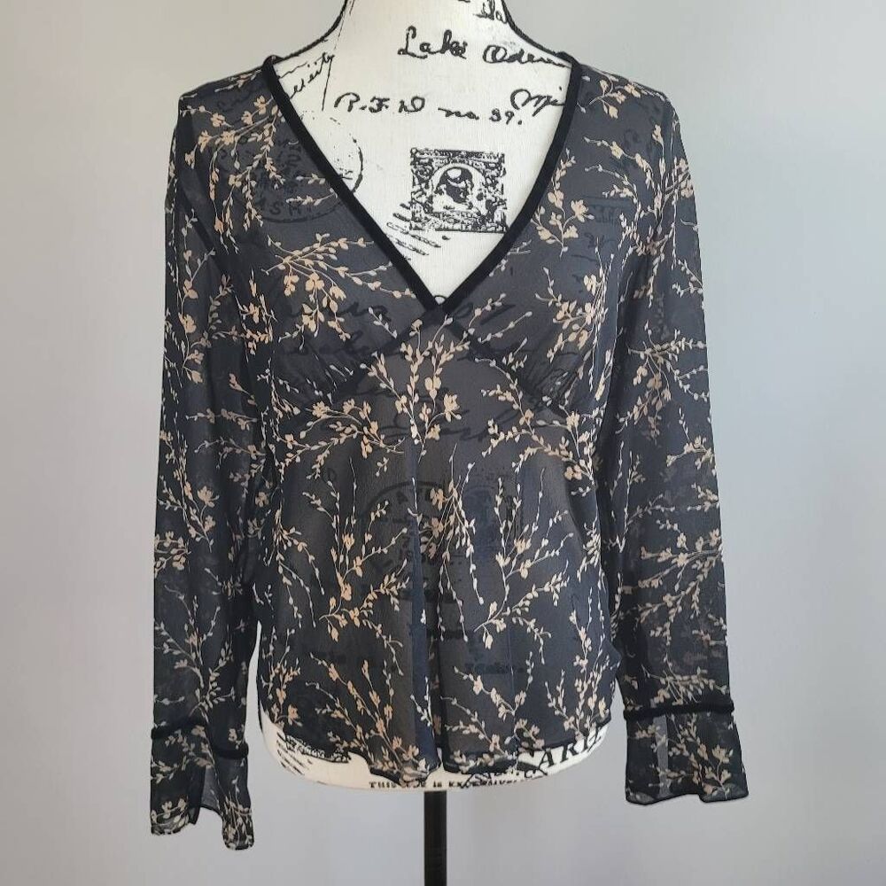 Vintage Y2K Banana‎ Republic 100% silk babydoll top dark floral whimsigoth goth
